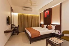 Гостиница Hotel Chaitali - Pure Veg  Колхапур